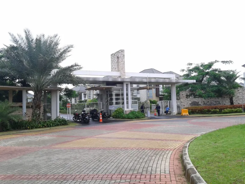 另外工程 Summarecon Bekasi: Gerbang Rumah 2 gerbang_cluster_acacia_sb